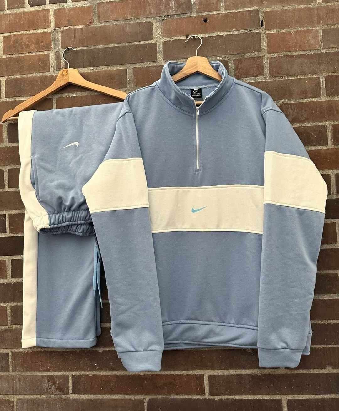 CONJUNTO DE SUDADERA NIKE VINTAGE IMPORTADO