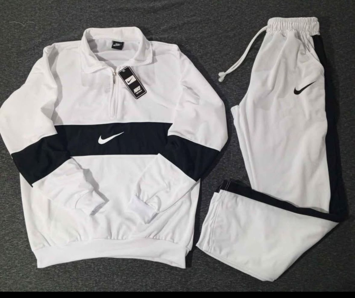 CONJUNTO DE SUDADERA NIKE VINTAGE IMPORTADO