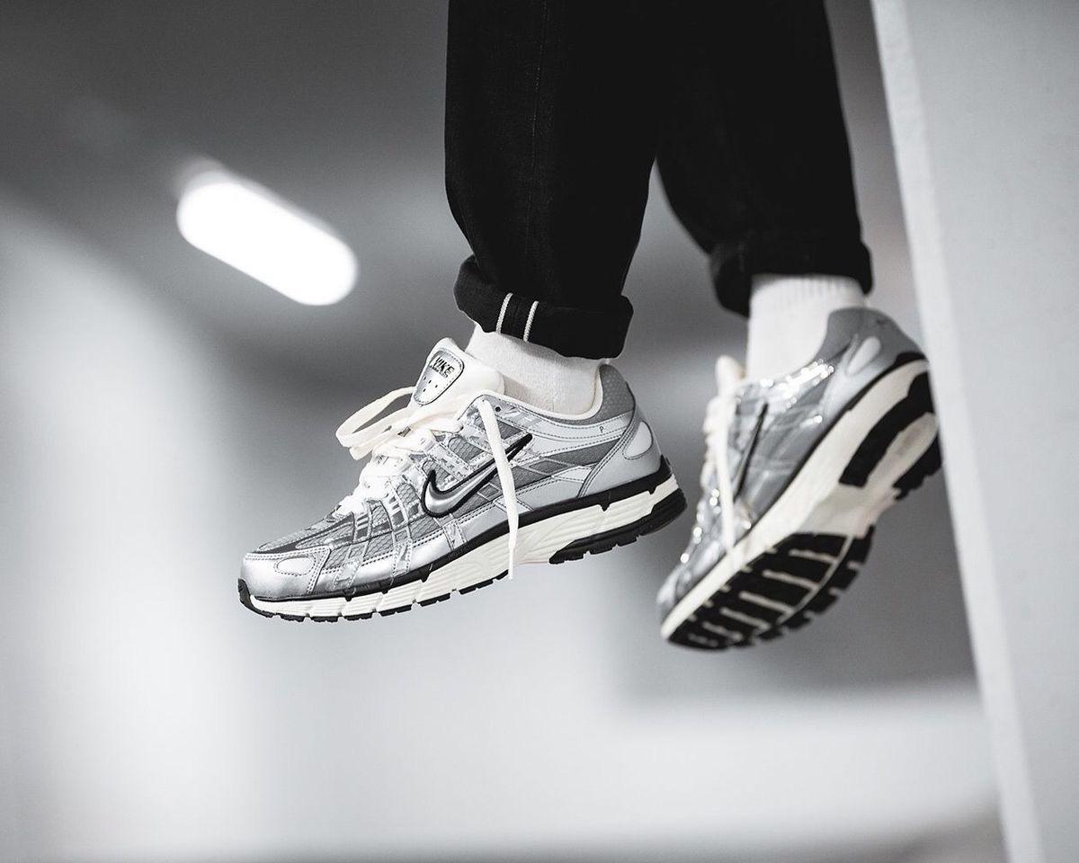 NIKE P-6000 SILVER