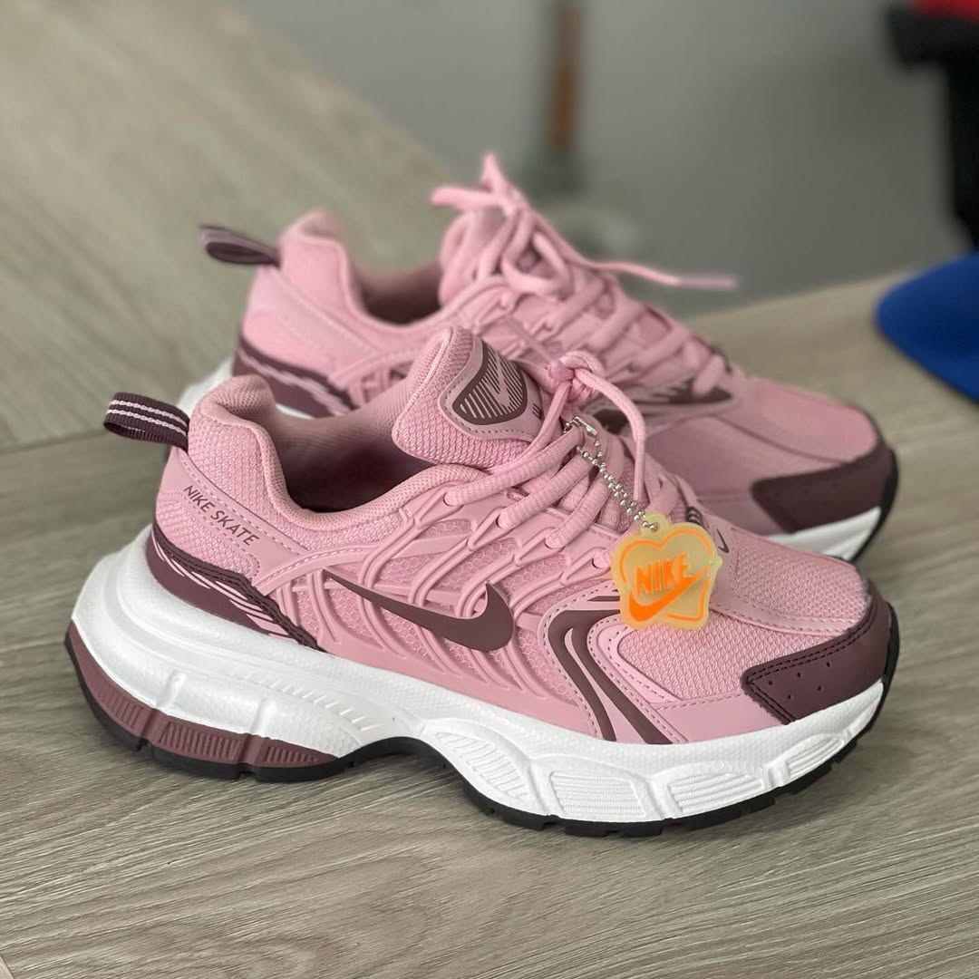 NIKE V2K SKATE