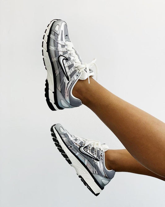 NIKE P-6000 SILVER